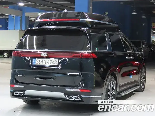 Kia Carnival 2023 — Şəkil 13/20