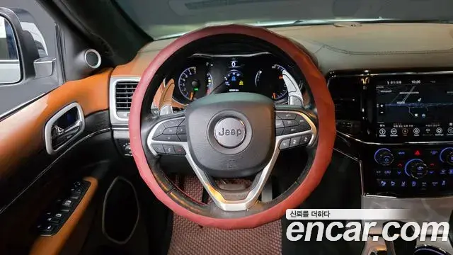 Jeep Grand Cherokee 2020 — Photo 4/34