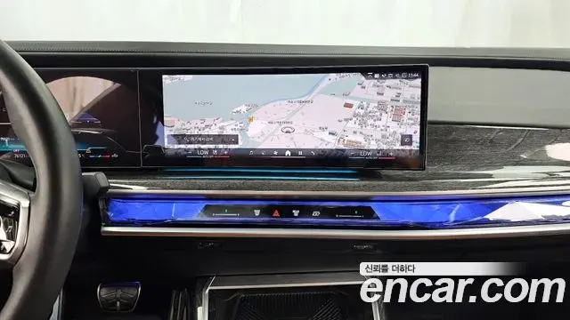 BMW 7 Series 2023 — Photo 2/36
