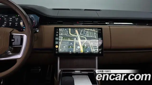 Land Rover Range Rover 2024 — ფოტო 6/20