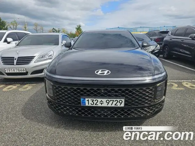 Hyundai Grandeur 2023 — Фото 2/20