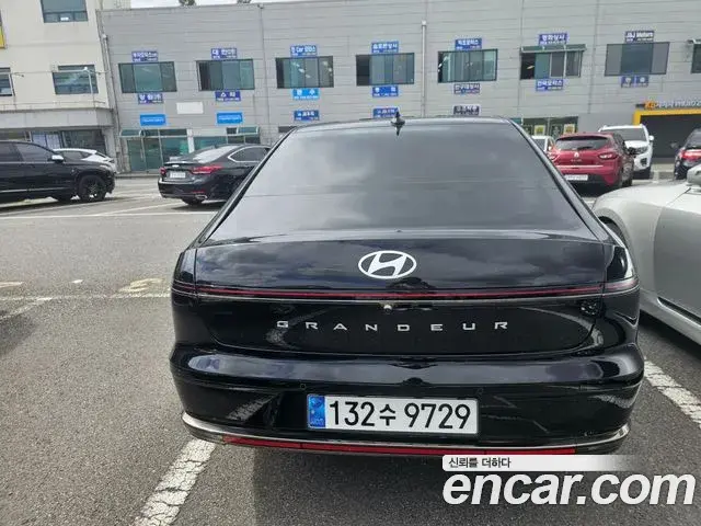 Hyundai Grandeur 2023 — Фото 3/20