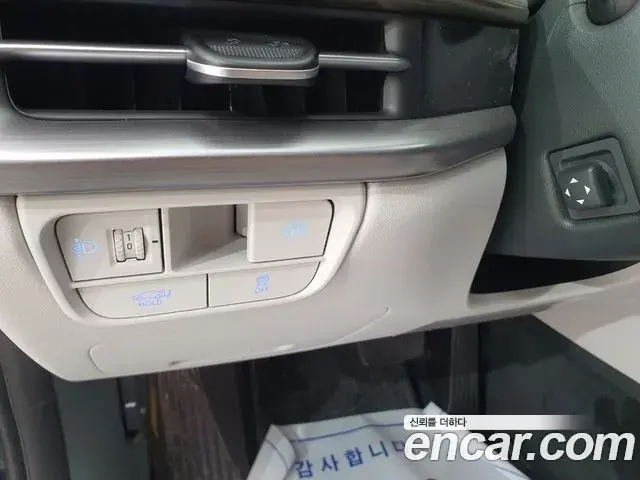 Hyundai Grandeur 2023 — Фото 18/20