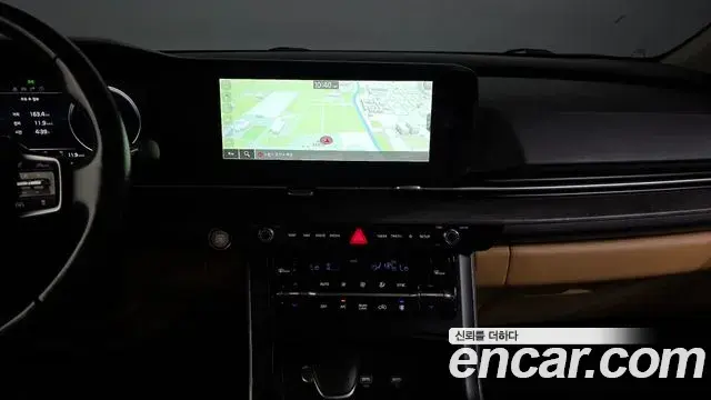Kia Carnival 2022 — Photo 14/20