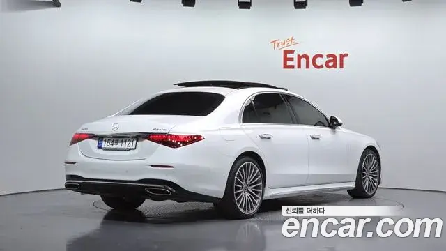 Mercedes-Benz S-Class 2023 — Фото 2/20