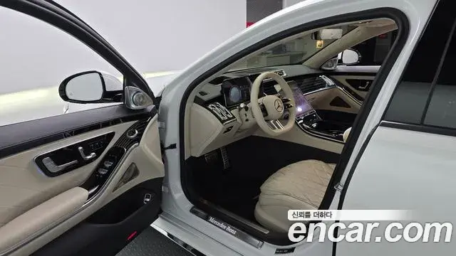 Mercedes-Benz S-Class 2023 — Фото 10/20