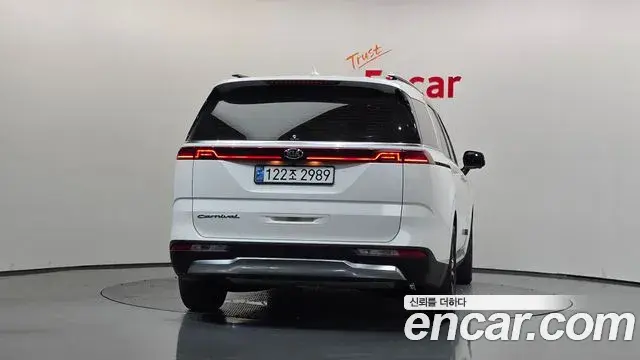 Kia Carnival 2020 — Photo 4/20