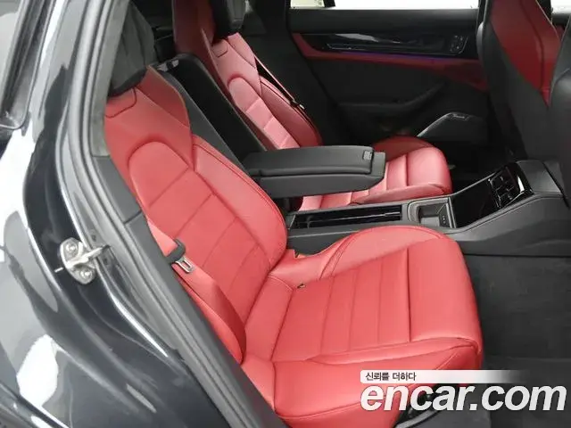 Porsche Panamera 2025 — Фото 12/20