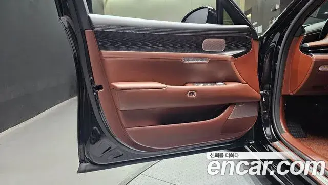 Genesis G90 2024 — Photo 3/34