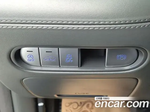 Genesis G90 2023 — Фото 16/19