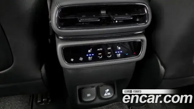 Genesis GV80 Coupe 2025 — Şəkil 8/20