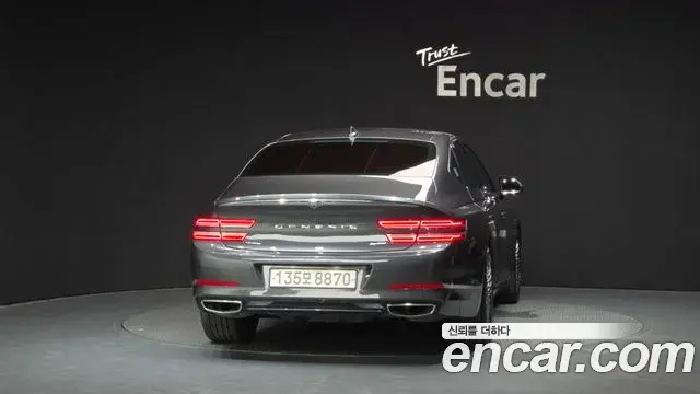 Genesis G80 2020 — Photo 18/20