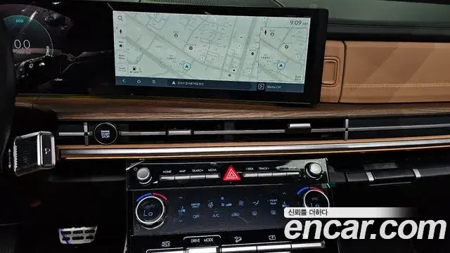 Hyundai Santa Fe 2024 — Şəkil 27/31