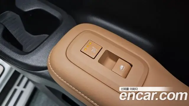 Hyundai Santa Fe 2024 — Şəkil 1/31