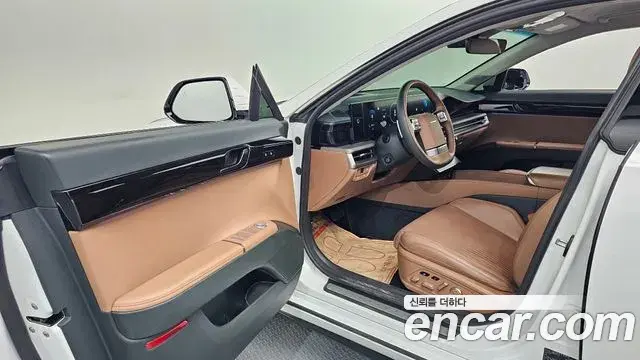 Hyundai Grandeur Hybrid 2023 — ფოტო 9/31