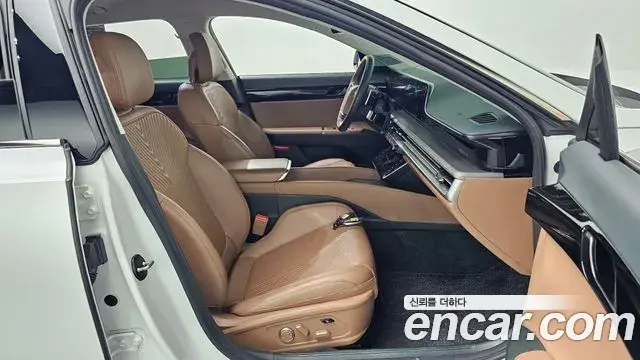 Hyundai Grandeur Hybrid 2023 — ფოტო 8/31