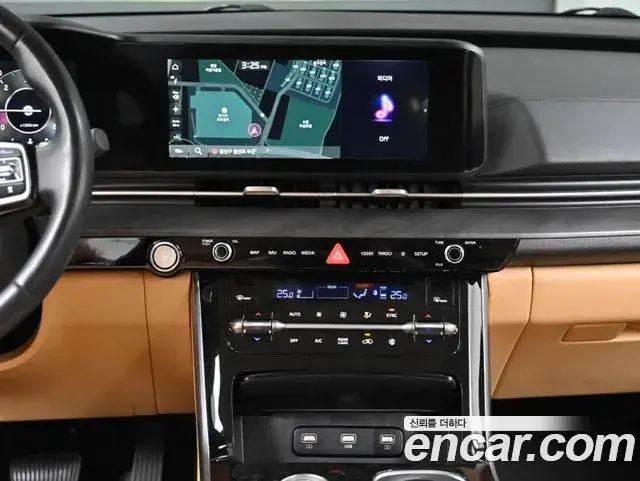 Kia Carnival 2020 — Photo 13/20