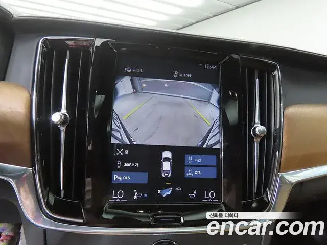 Volvo S90 2019 — Фото 14/20