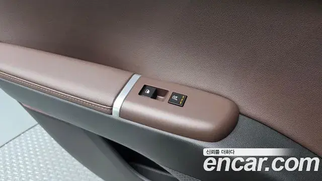 Hyundai Grandeur 2025 — Фото 19/20