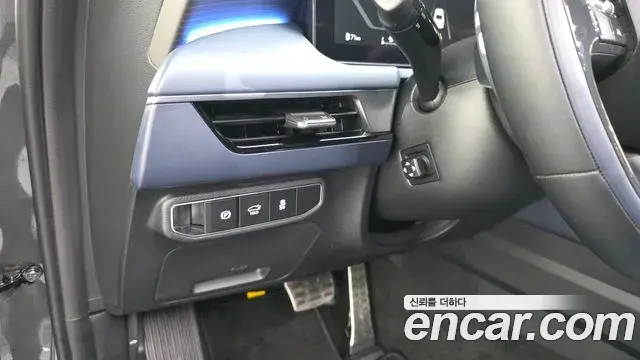 Kia K8 2024 — Photo 6/36