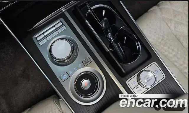 Genesis GV80 2023 — Фото 7/20