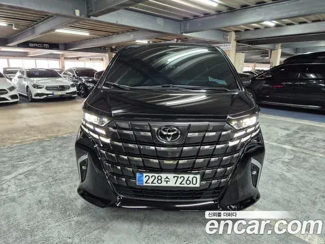 Toyota Alphard 2023 — Şəkil 13/20