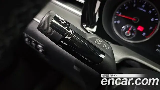 Kia K5 2021 — Photo 6/33