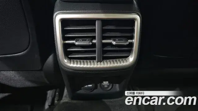 Kia K5 2021 — Photo 18/33