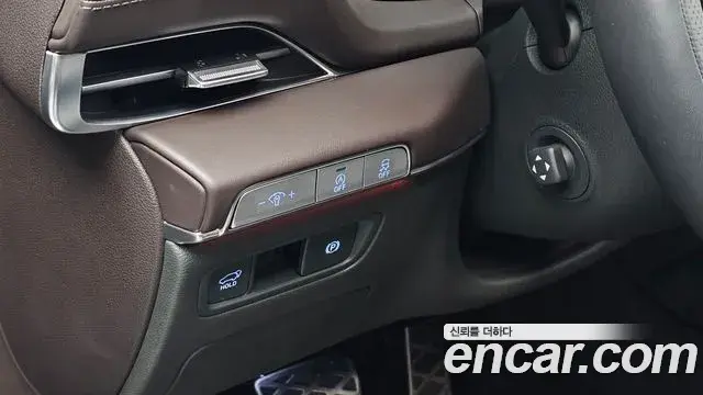 Genesis GV80 2023 — Şəkil 13/20