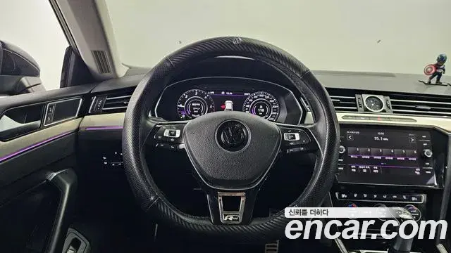 Volkswagen Arteon 2019 — Şəkil 11/20