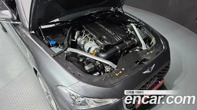 Genesis G70 2019 — Photo 7/31