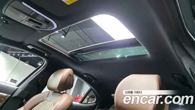 Genesis G70 2019 — Photo 29/31