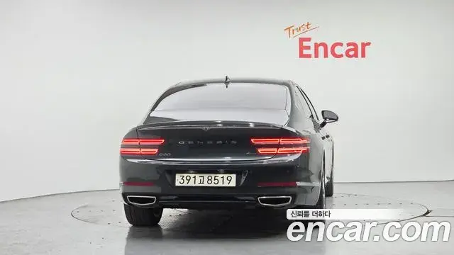 Genesis G80 2023 — Şəkil 12/20