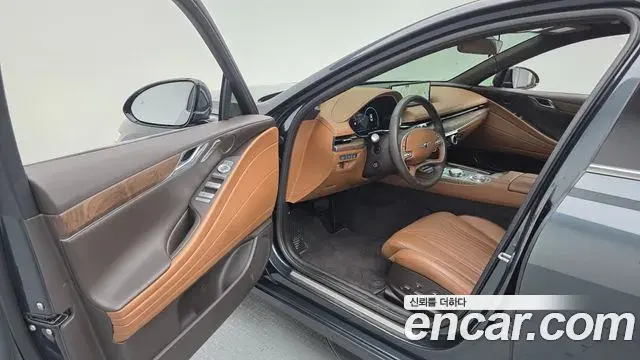 Genesis G80 2023 — Şəkil 18/20