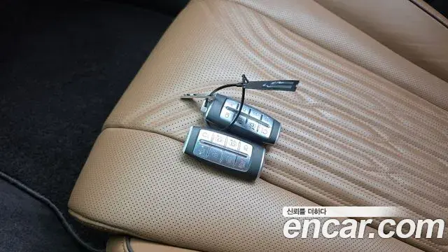 Genesis G80 2023 — Şəkil 8/20