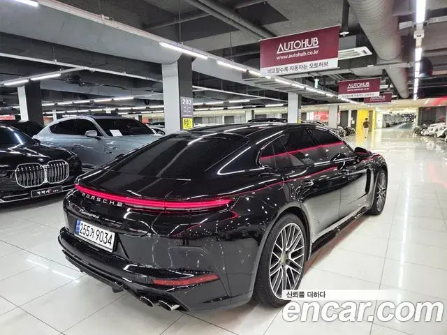 Porsche Panamera 2024 — Şəkil 17/20