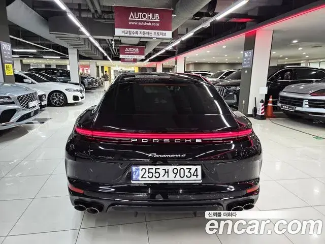 Porsche Panamera 2024 — Şəkil 18/20