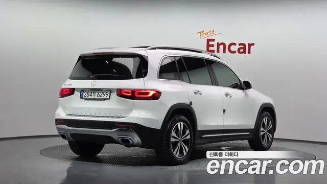 Mercedes-Benz GLB-Class 2020 — Фото 1/20