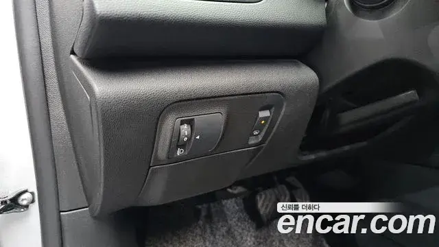 Renault Samsung SM6 2018 — ფოტო 15/20