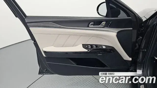 Kia K5 2024 — Photo 14/32