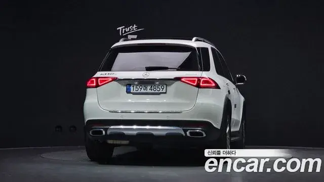 Mercedes-Benz GLE-Class 2022 — Фото 4/20