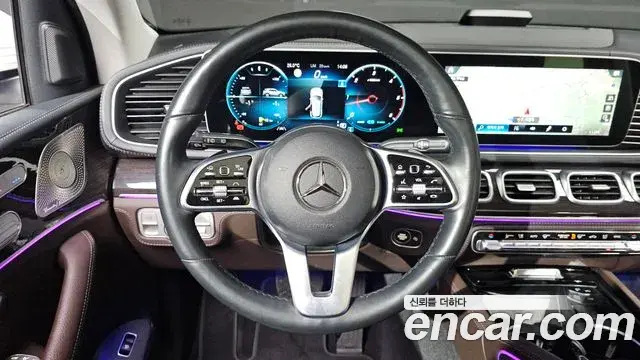 Mercedes-Benz GLE-Class 2022 — Фото 13/20