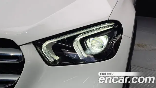 Mercedes-Benz GLE-Class 2022 — ფოტო 5/37