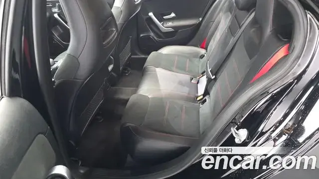 Mercedes-Benz A-Class 2022 — ფოტო 5/20