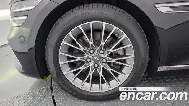 Genesis G80 2021 — ფოტო 4/34