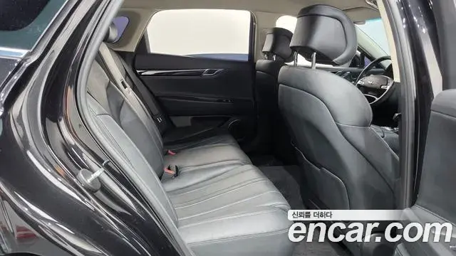 Genesis G80 2021 — ფოტო 15/34
