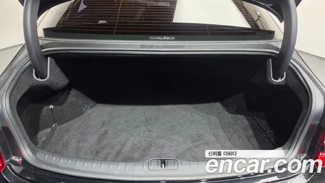 Genesis G80 2021 — ფოტო 2/34