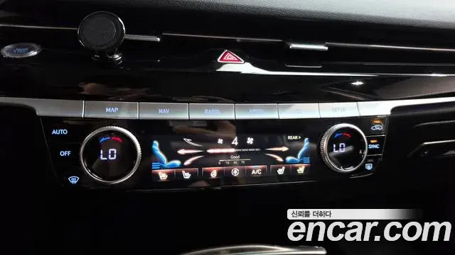 Genesis G80 2021 — ფოტო 32/34