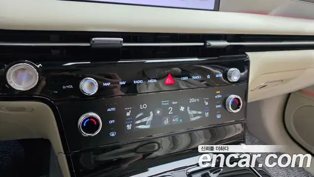 Genesis G80 2025 — Photo 21/32