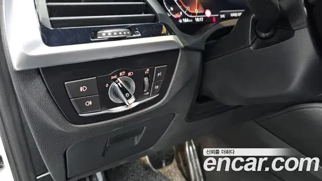 BMW X4 2020 — Фото 14/20